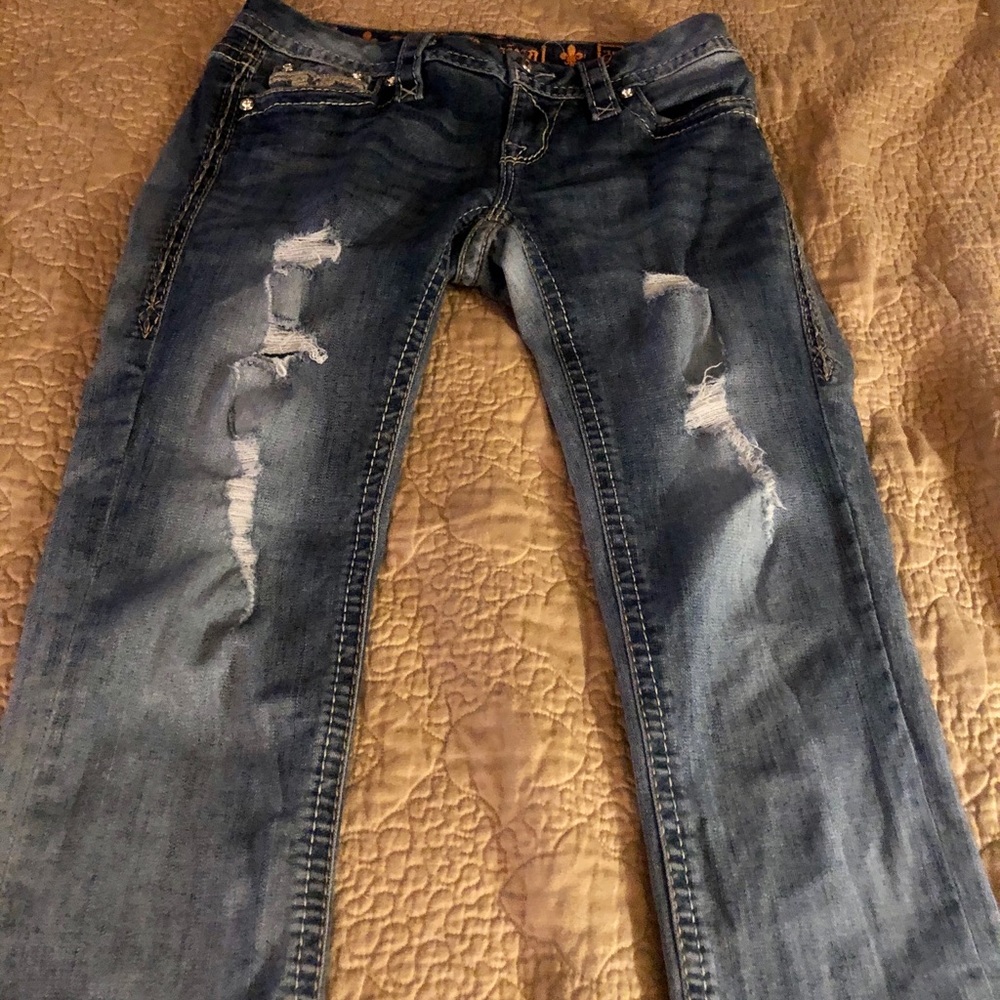 Rock Revival cropped, slightly torn jeans, size 26